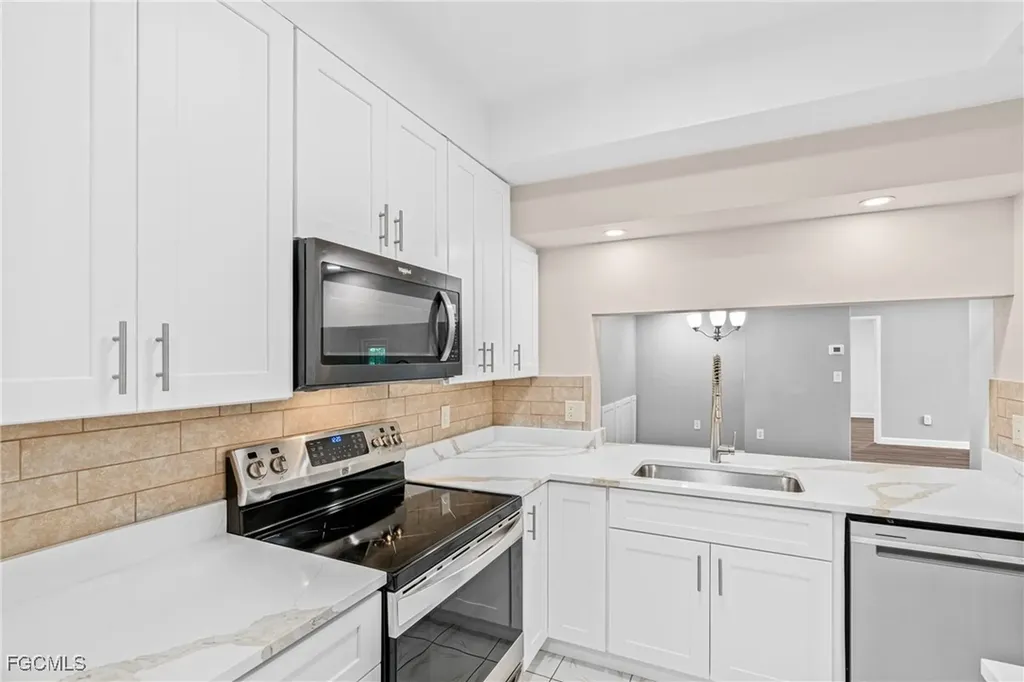 14461 Summerlin Trace Court Fort Myers FL 33919