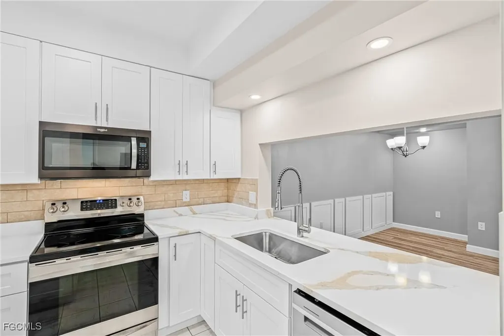 14461 Summerlin Trace Court Fort Myers FL 33919
