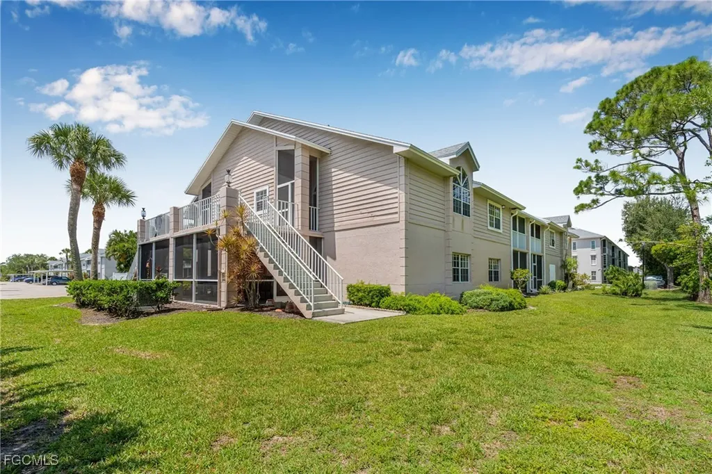 14461 Summerlin Trace Court Fort Myers FL 33919