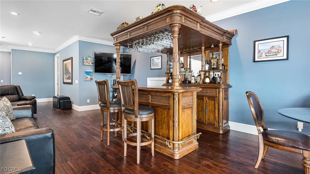 101 SW 39th Place Cape Coral FL 33991