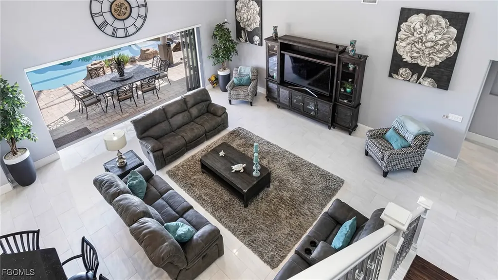 101 SW 39th Place Cape Coral FL 33991