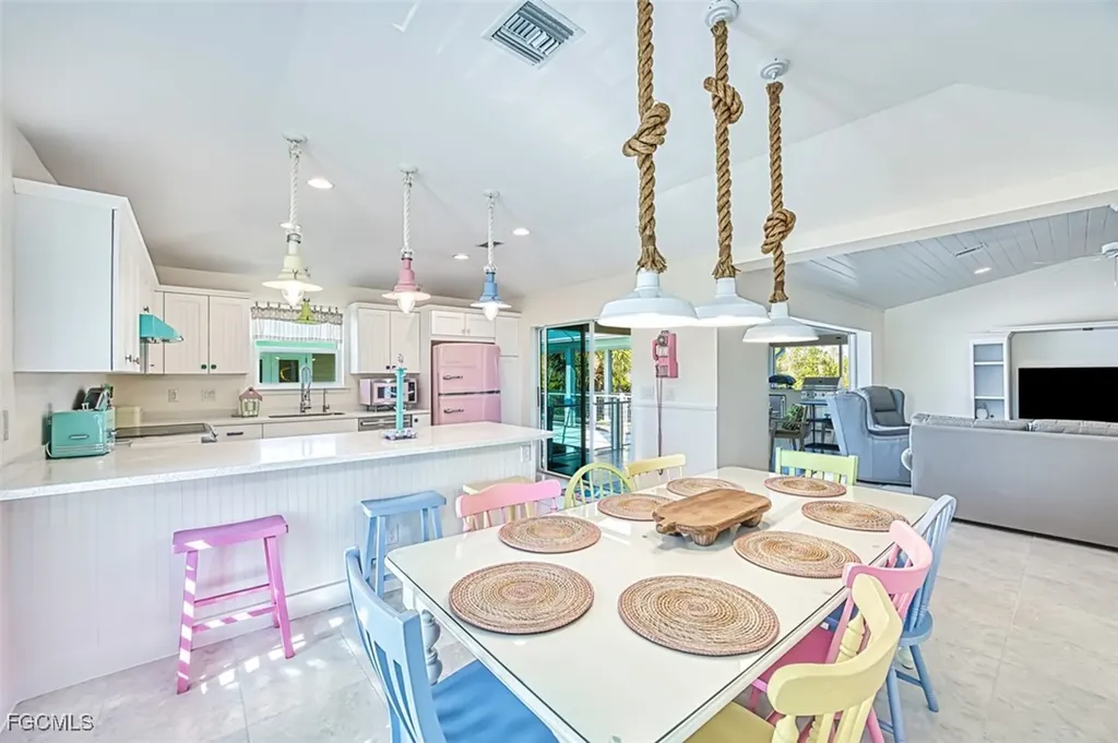 1233 Middle Gulf Drive Sanibel FL 33957