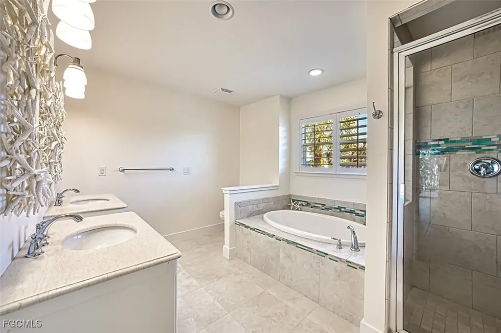 1233 Middle Gulf Drive Sanibel FL 33957
