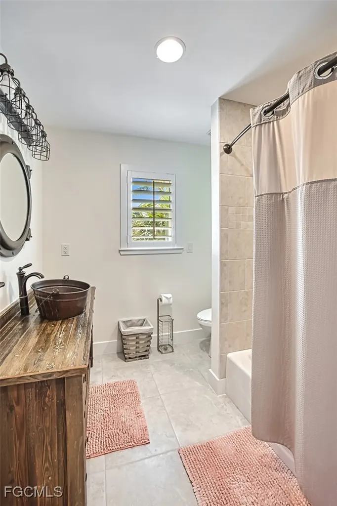 1233 Middle Gulf Drive Sanibel FL 33957