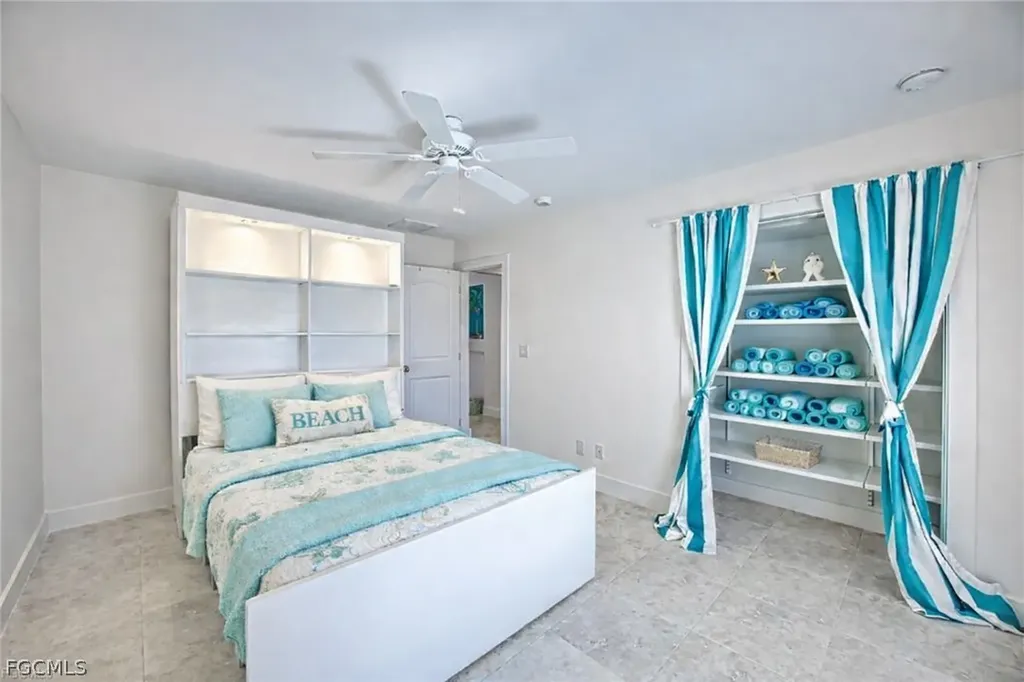 1233 Middle Gulf Drive Sanibel FL 33957