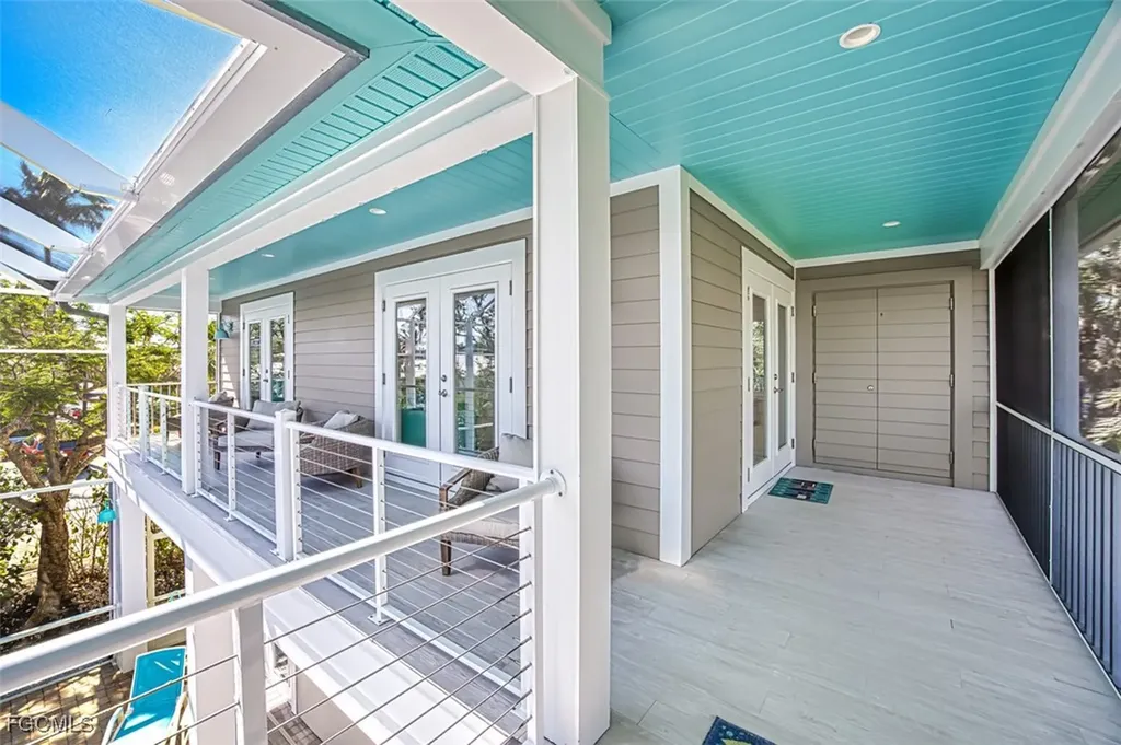 1233 Middle Gulf Drive Sanibel FL 33957
