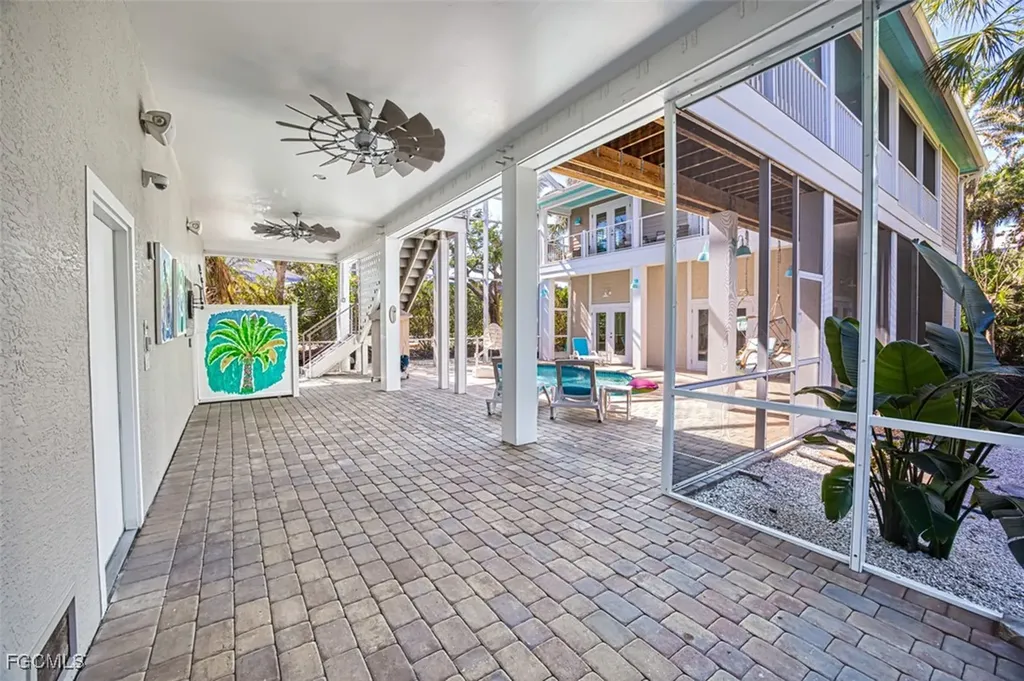 1233 Middle Gulf Drive Sanibel FL 33957