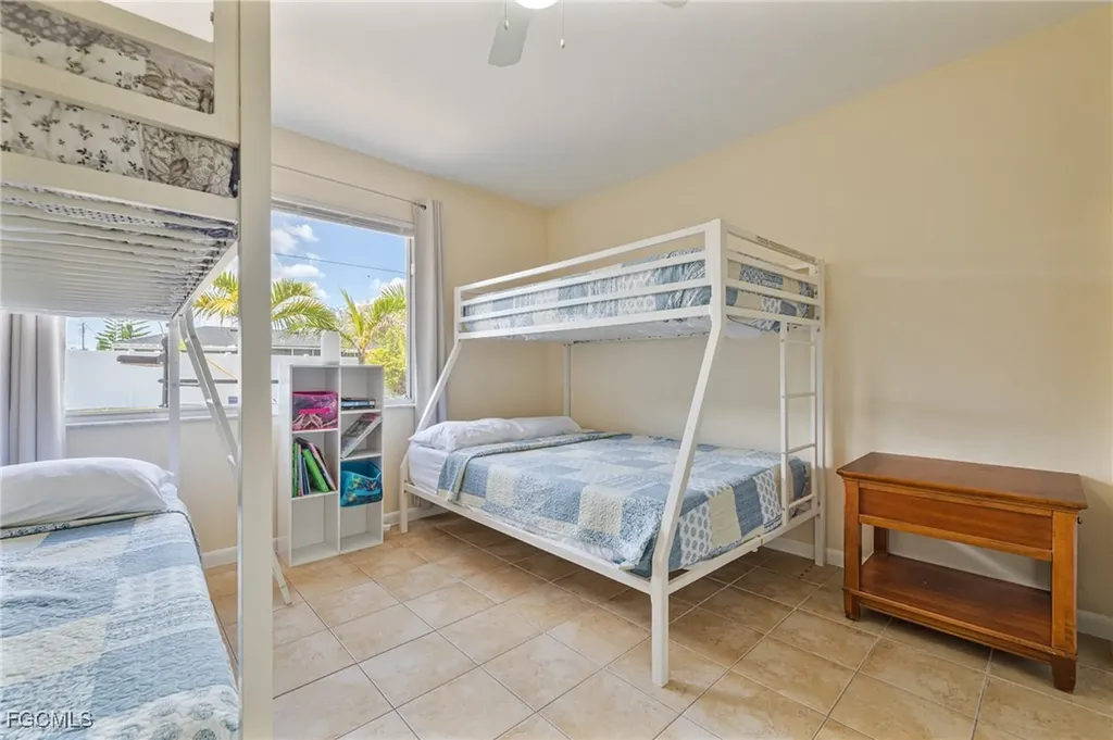 1628 Country Club Boulevard Cape Coral FL 33990
