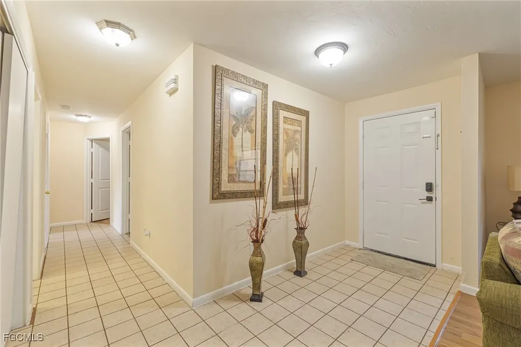 1628 Country Club Boulevard Cape Coral FL 33990