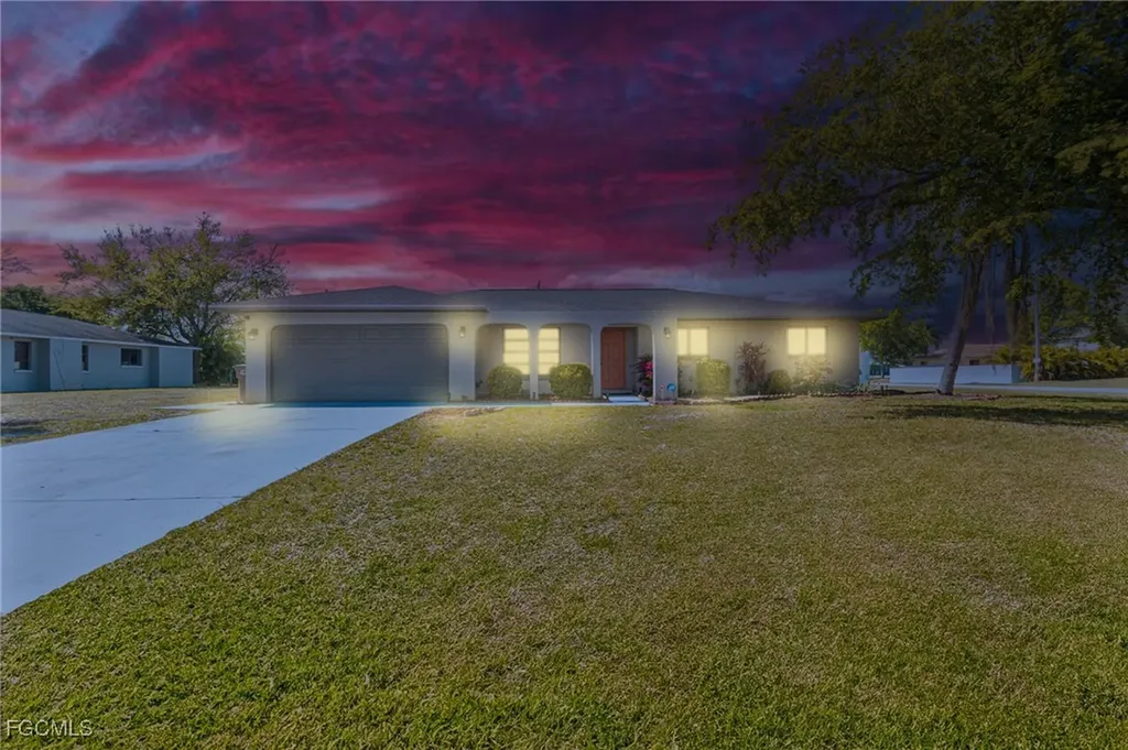 1628 Country Club Boulevard Cape Coral FL 33990