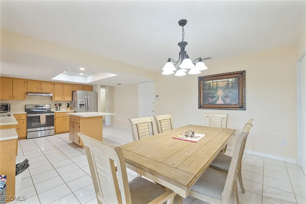 1628 Country Club Boulevard Cape Coral FL 33990