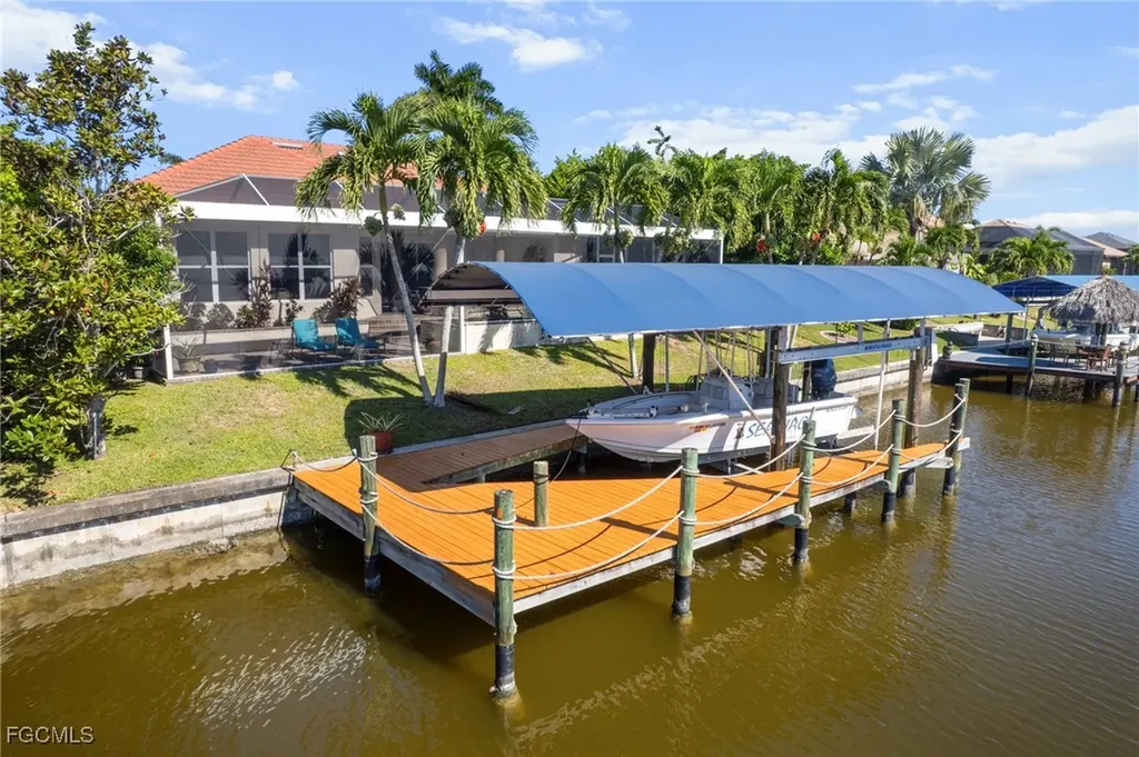 1314 Mohawk Parkway Cape Coral FL 33914