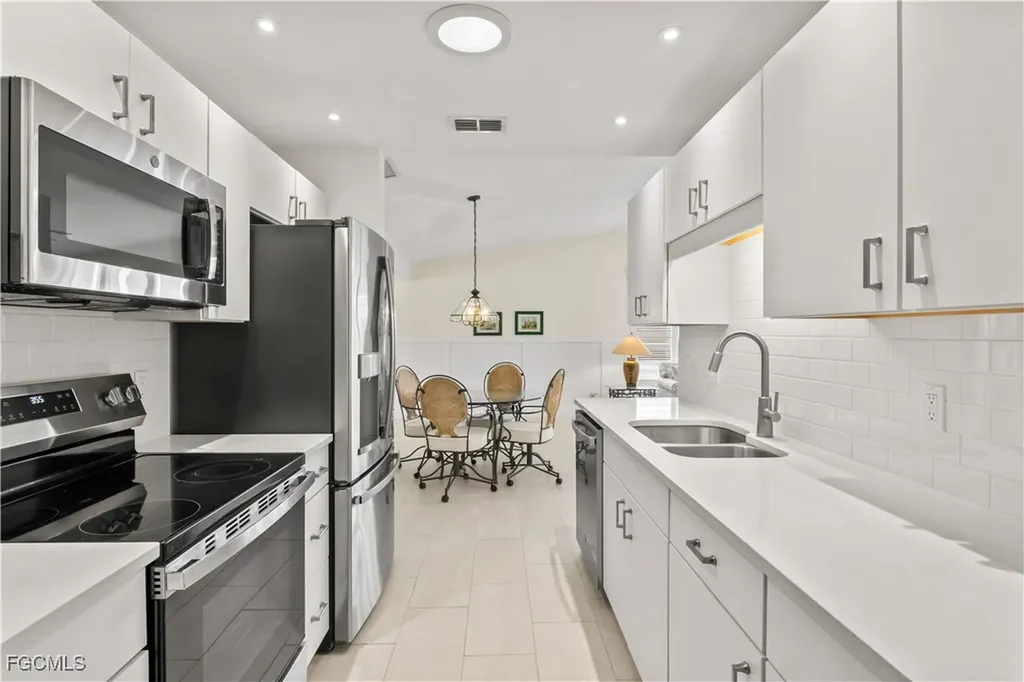 2781 Bruce Street Matlacha FL 33993