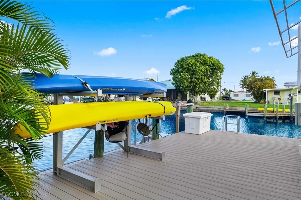 2781 Bruce Street Matlacha FL 33993