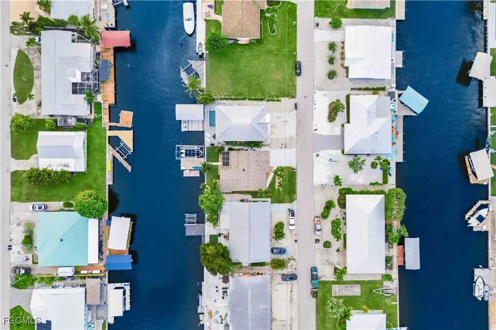 2781 Bruce Street Matlacha FL 33993
