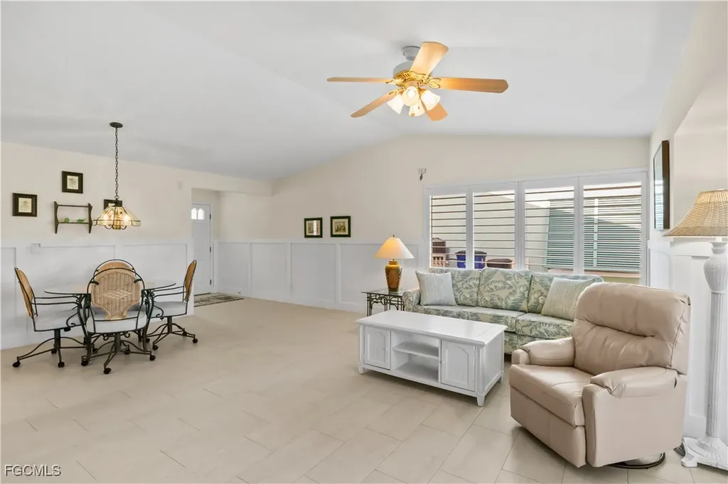2781 Bruce Street Matlacha FL 33993