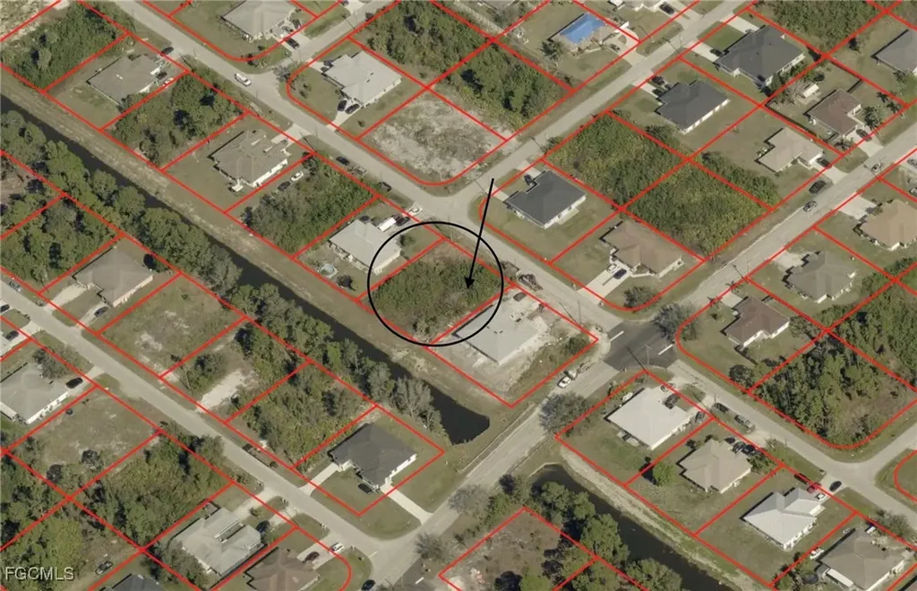 4857/4859 28th Street SW Lehigh Acres FL 33973