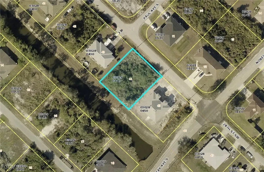 4857/4859 28th Street SW Lehigh Acres FL 33973