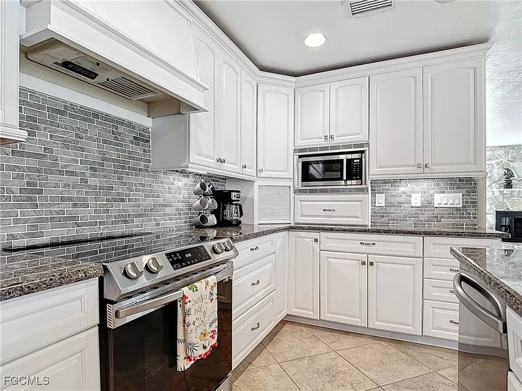 11481 Rebecca Circle Fort Myers Beach FL 33931