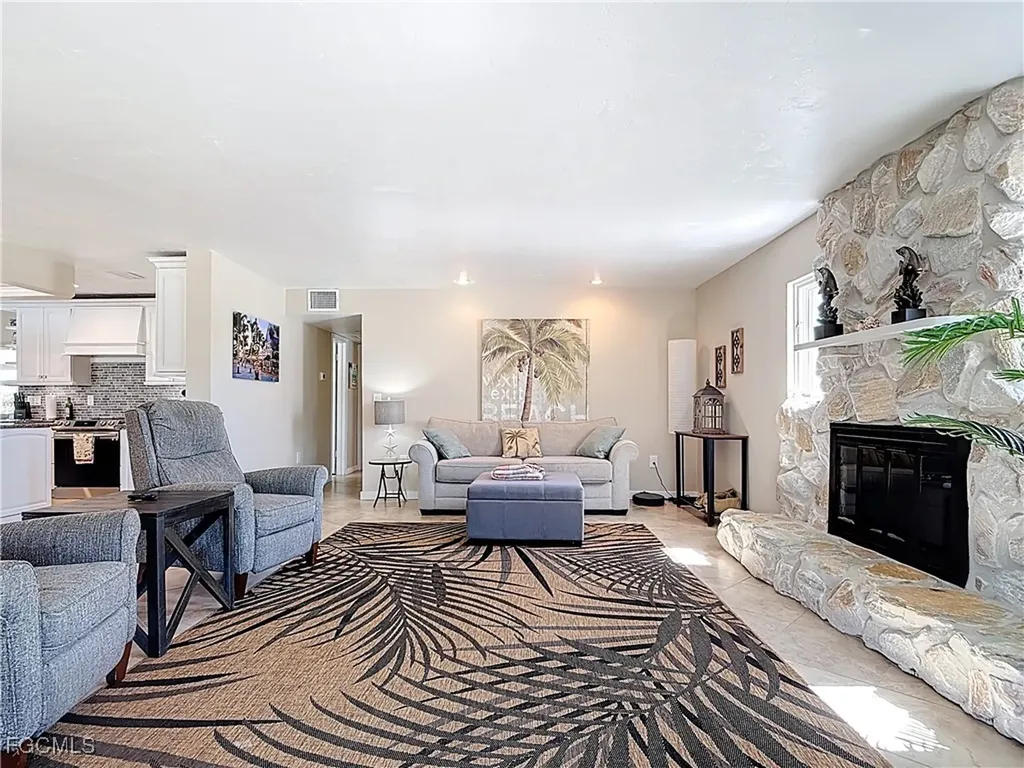 11481 Rebecca Circle Fort Myers Beach FL 33931