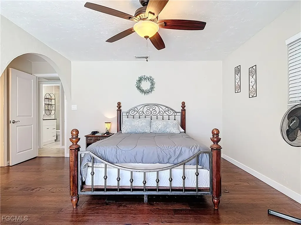 11481 Rebecca Circle Fort Myers Beach FL 33931