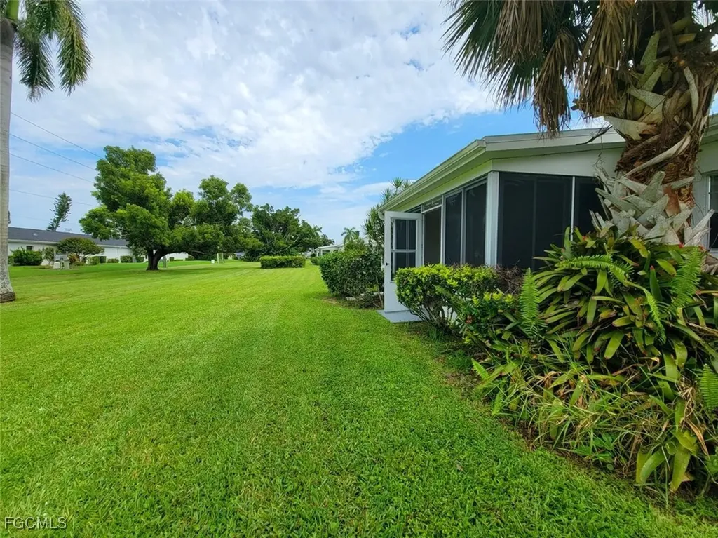 1351 Bunker Way Fort Myers FL 33919