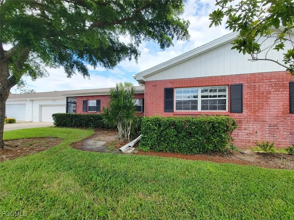 1351 Bunker Way Fort Myers FL 33919