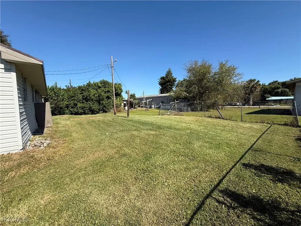 1154 Gamble Street Moore Haven FL 33471