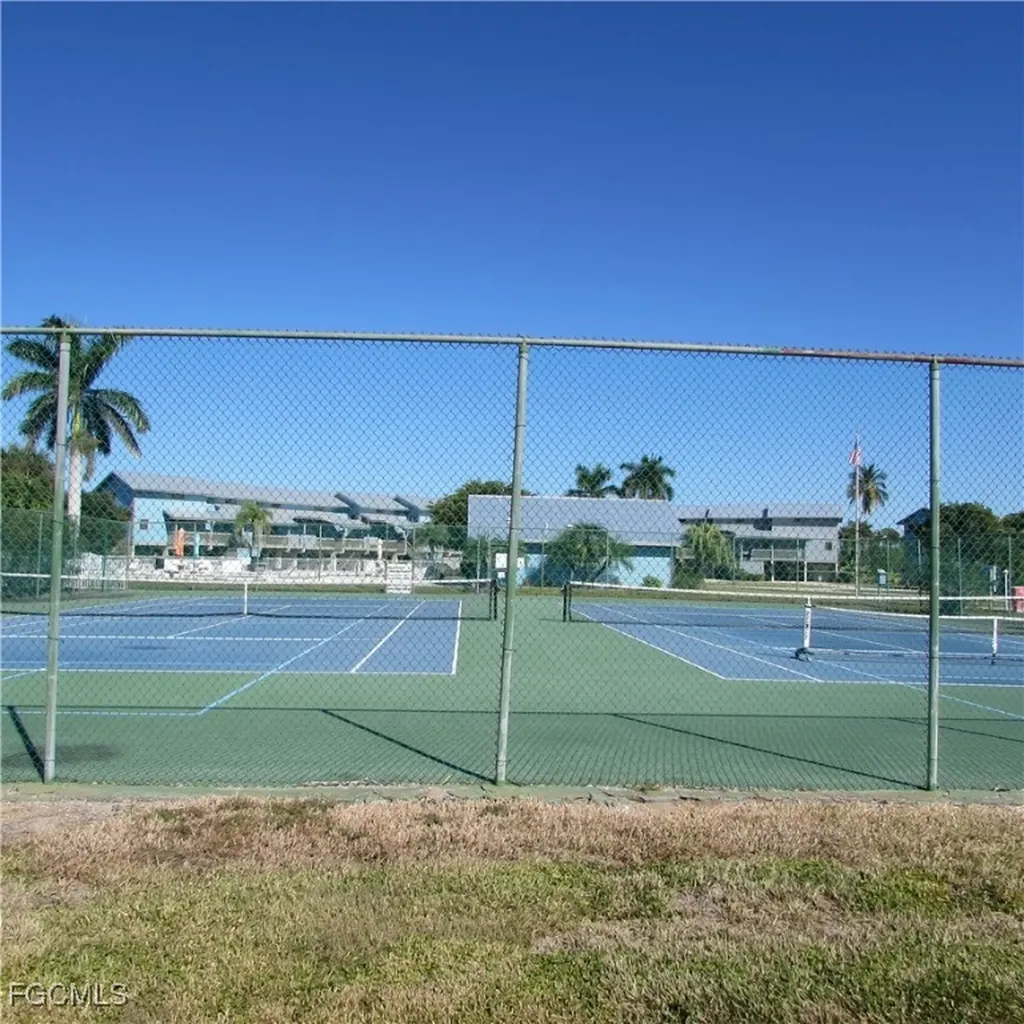 5371 Blue Crab Circle Bokeelia FL 33922