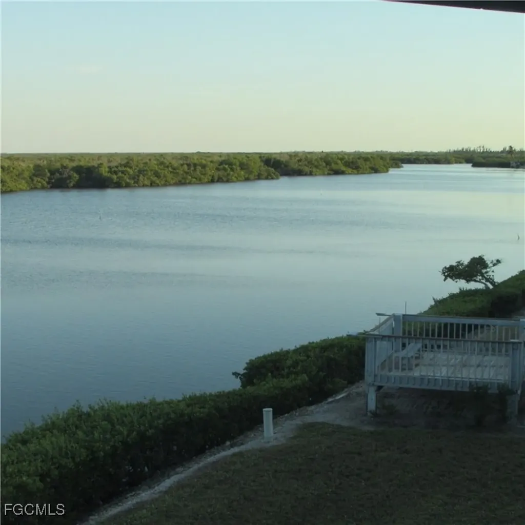 5371 Blue Crab Circle Bokeelia FL 33922
