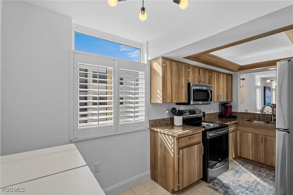 9415 Gulf Shore Drive Naples FL 34108