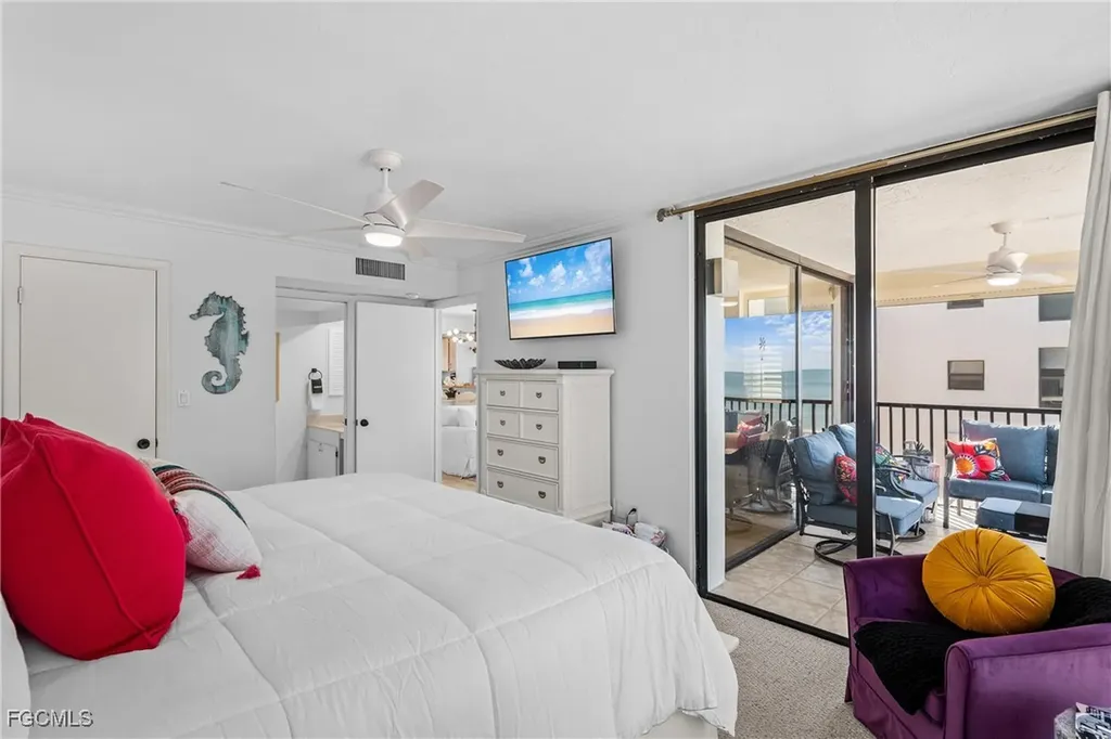 9415 Gulf Shore Drive Naples FL 34108