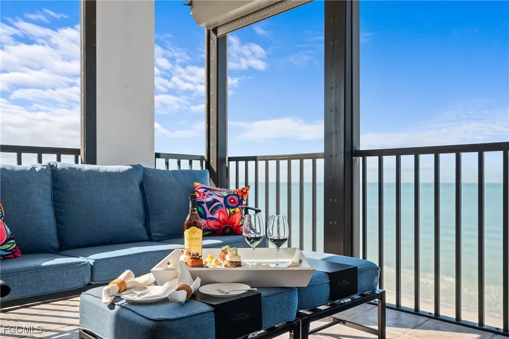 9415 Gulf Shore Drive Naples FL 34108