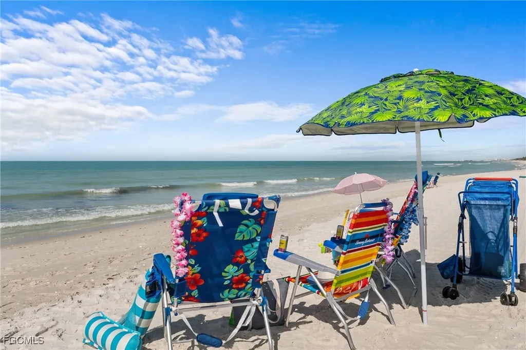 9415 Gulf Shore Drive Naples FL 34108
