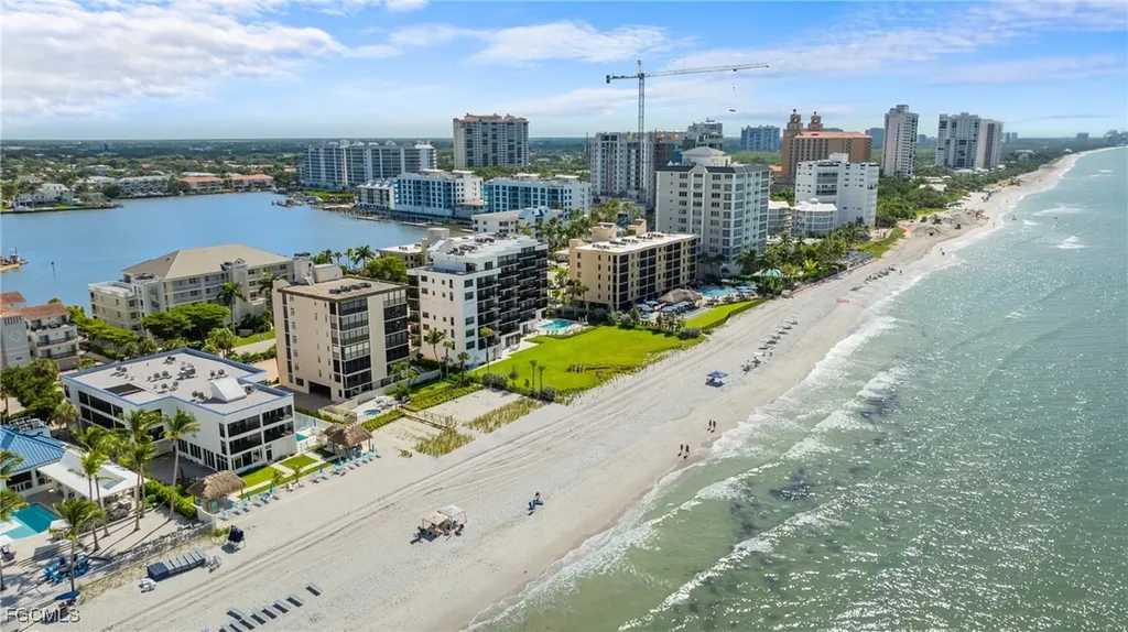 9415 Gulf Shore Drive Naples FL 34108