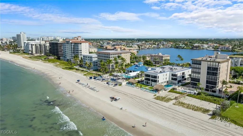 9415 Gulf Shore Drive Naples FL 34108