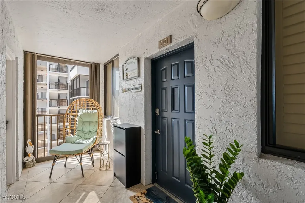 9415 Gulf Shore Drive Naples FL 34108