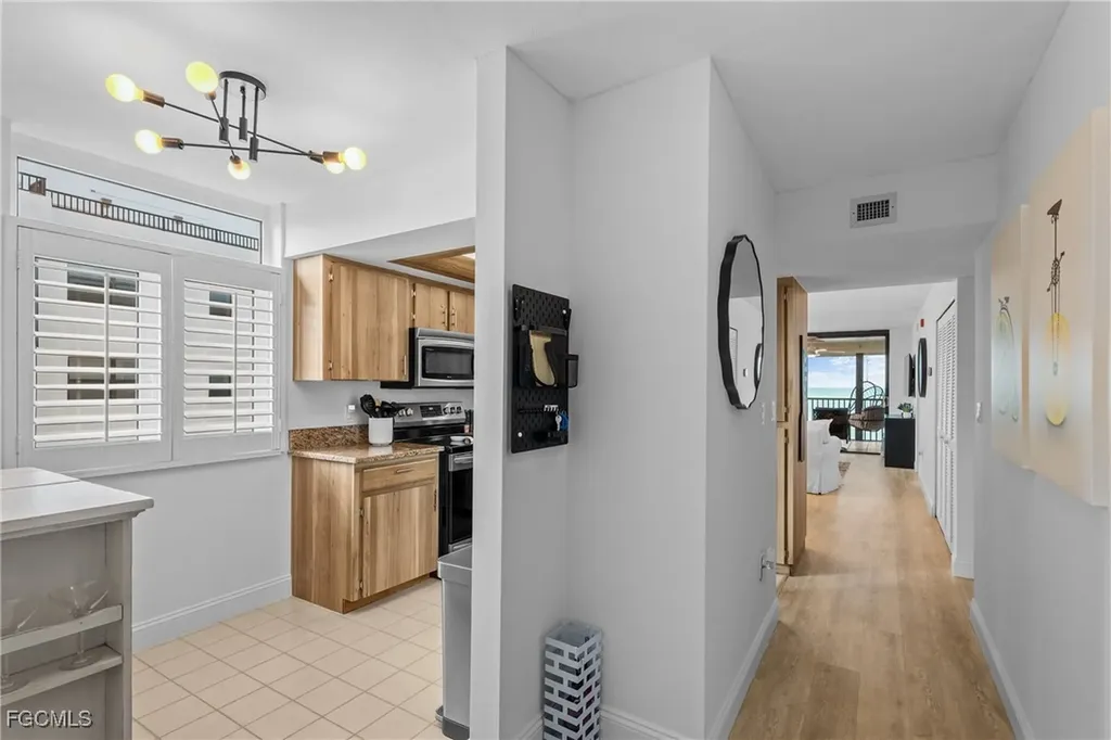 9415 Gulf Shore Drive Naples FL 34108