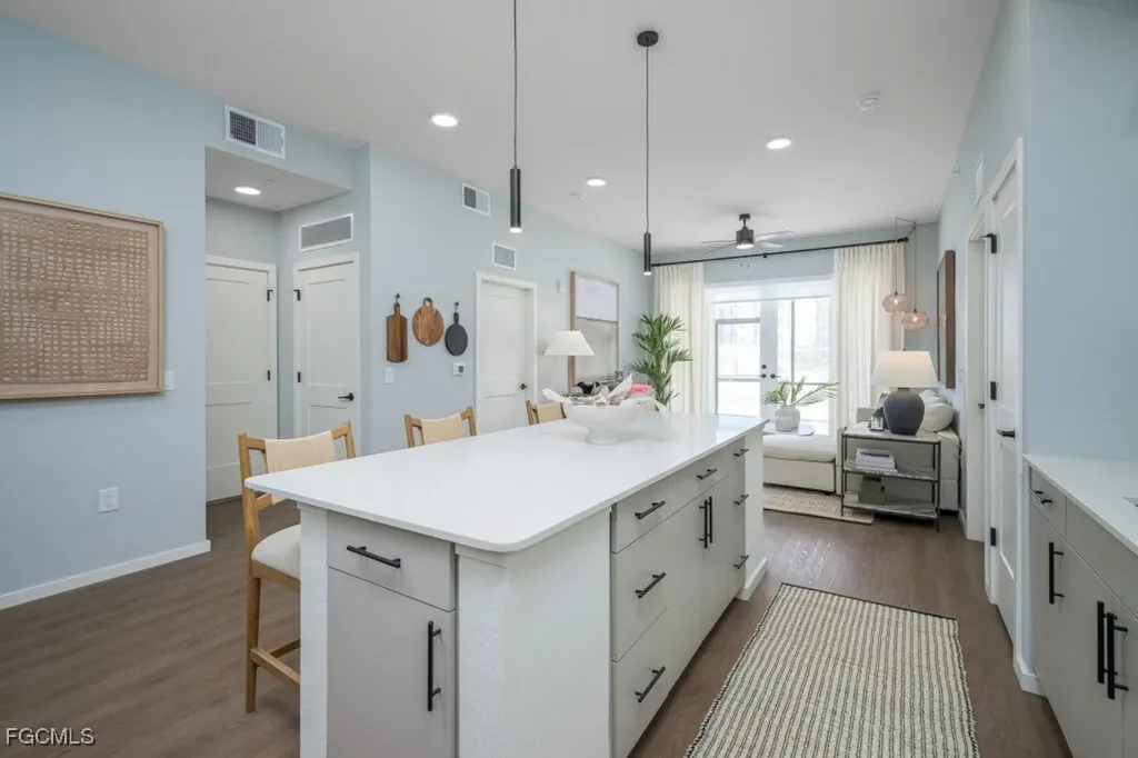 8552 Collier Boulevard Naples FL 34114