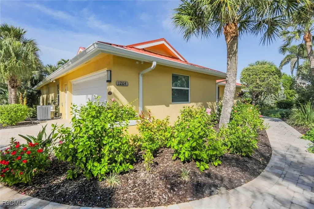 1264 Par View Drive Sanibel FL 33957