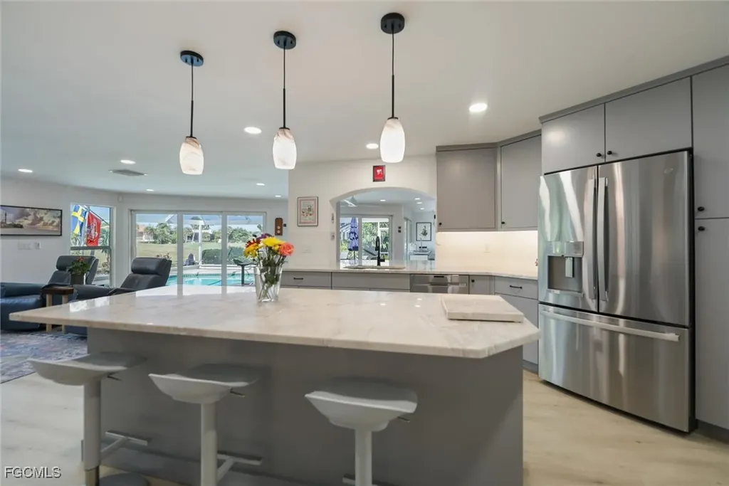 1264 Par View Drive Sanibel FL 33957