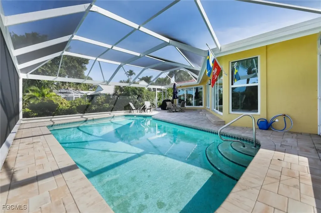 1264 Par View Drive Sanibel FL 33957