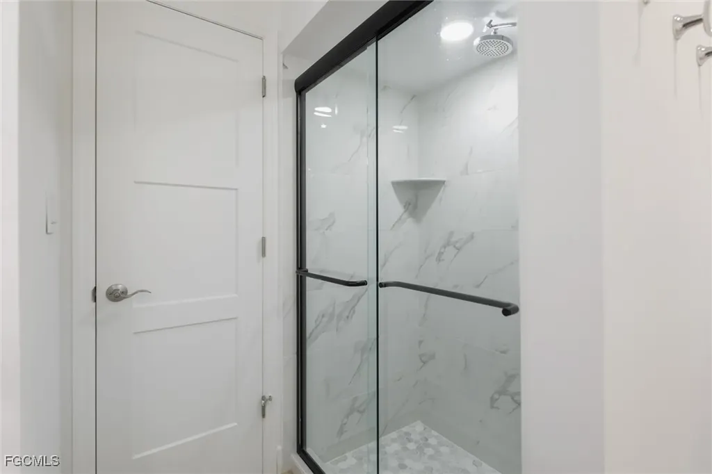 1264 Par View Drive Sanibel FL 33957