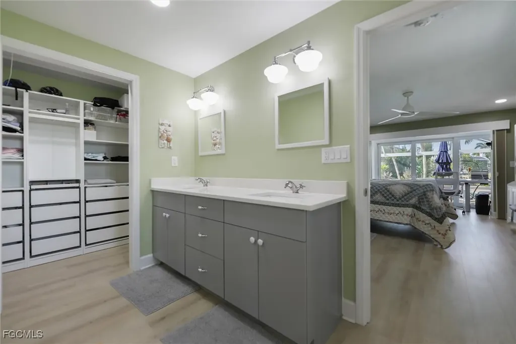 1264 Par View Drive Sanibel FL 33957