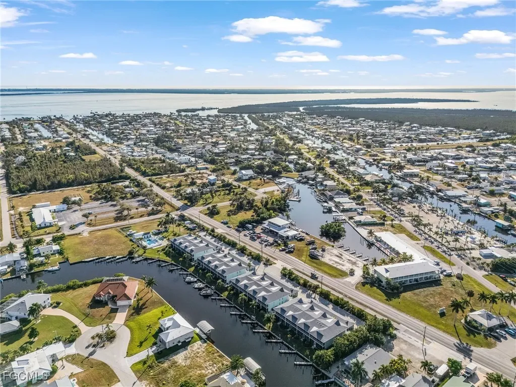 2888 Oleander Street St. James City FL 33956