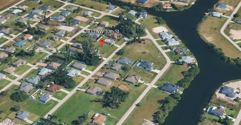 2833 NW 10th Street Cape Coral FL 33993