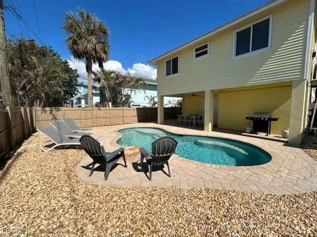 227 Mango Street Fort Myers Beach FL 33931