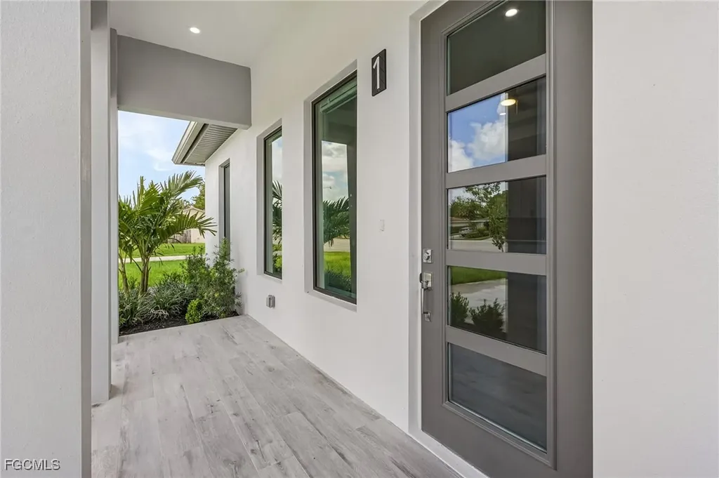 2378 Hunter Boulevard Naples FL 34116