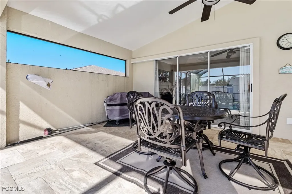 1402 SE 18th Street Cape Coral FL 33990