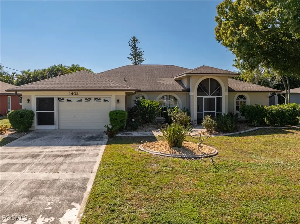1402 SE 18th Street Cape Coral FL 33990